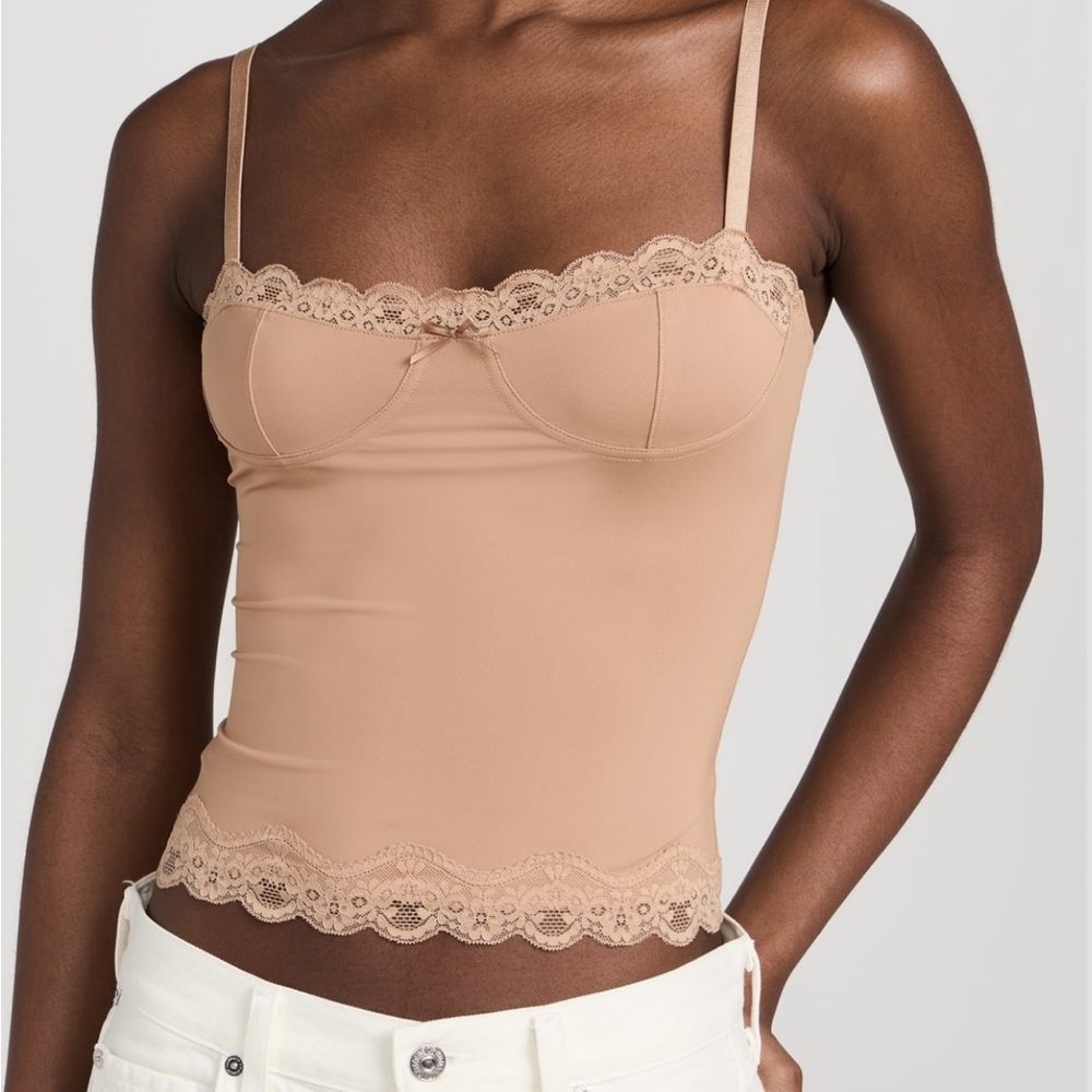 lioness- Top Model Cami in tan